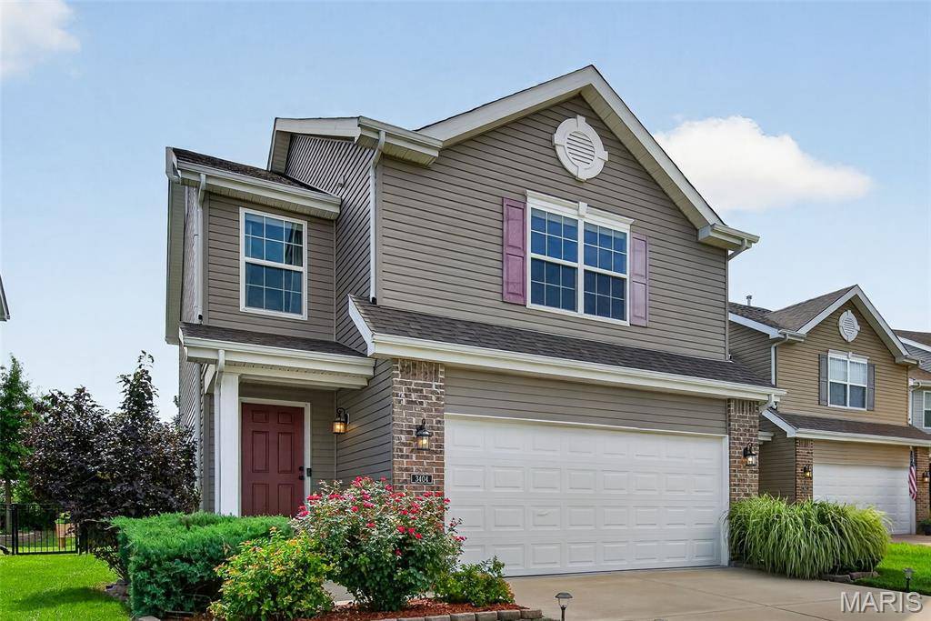 3404 Charlestowne Crossing DR, St Charles, MO 63301