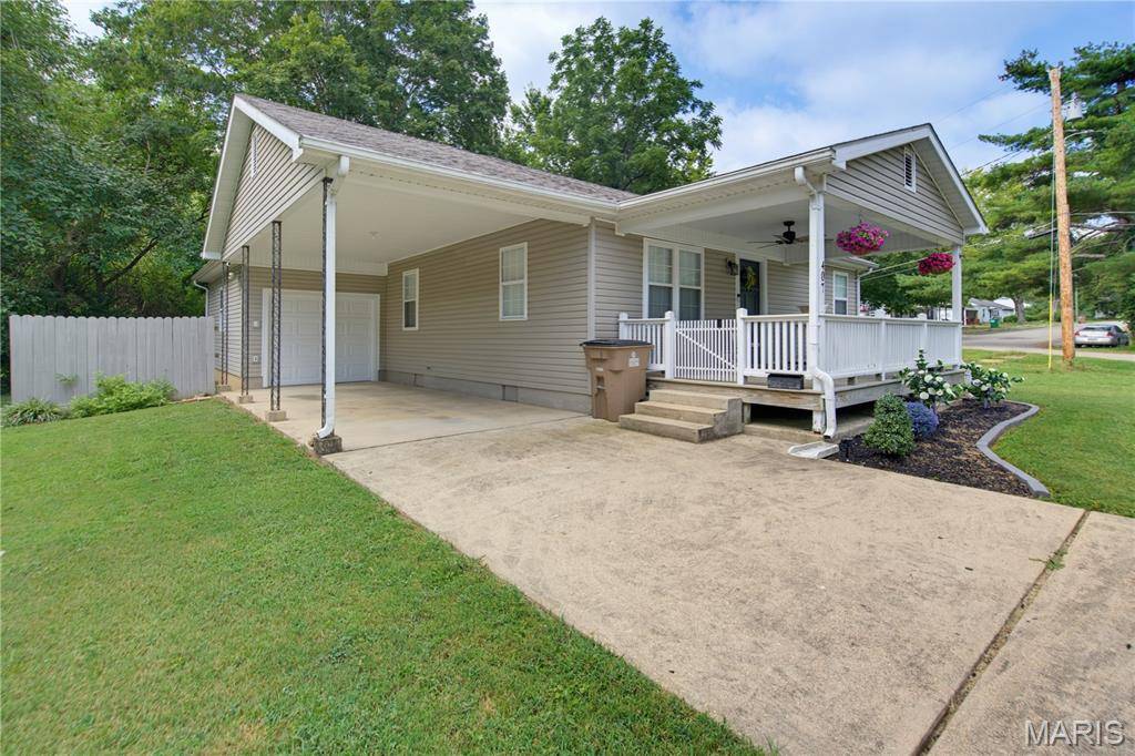 407 Maple ST, Piedmont, MO 63957