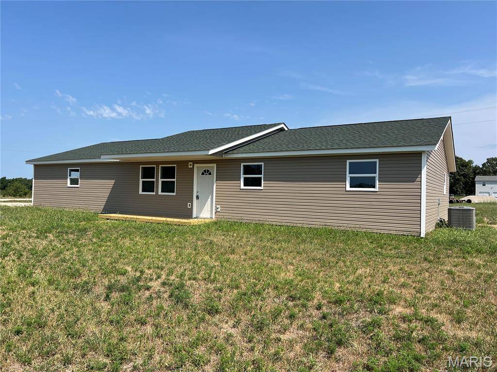 Lot 32 Stephanie LN, Laquey, MO 65534