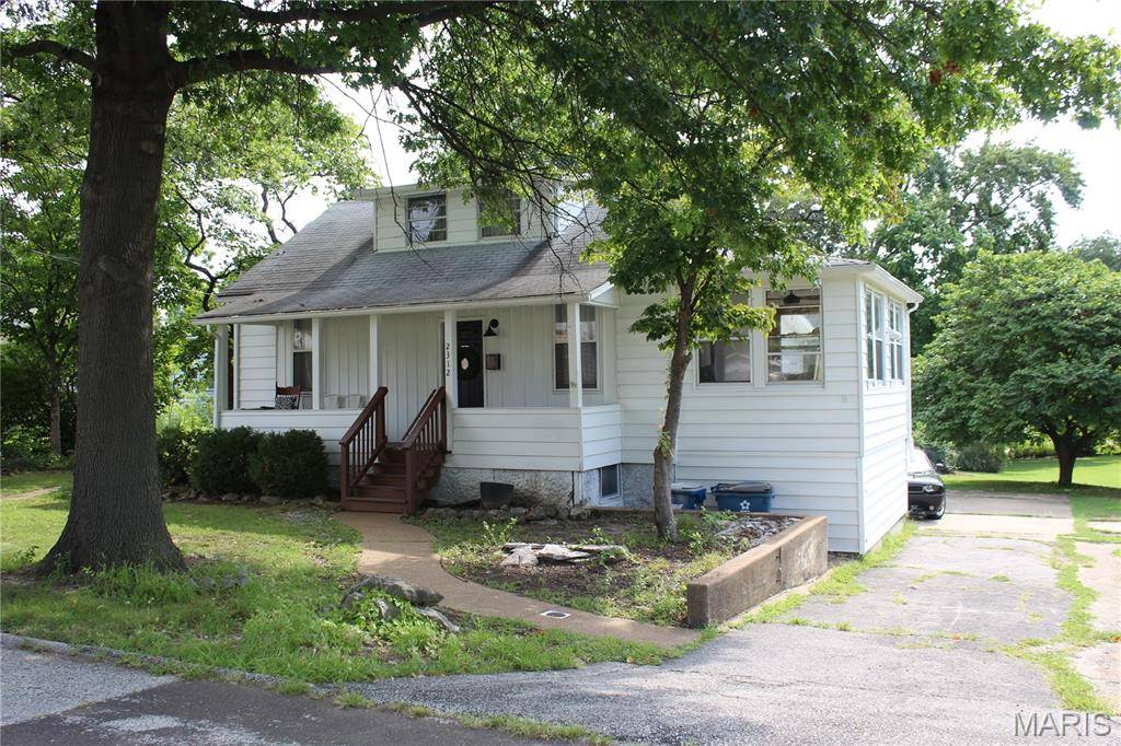 2312 Burns AVE, Overland, MO 63114