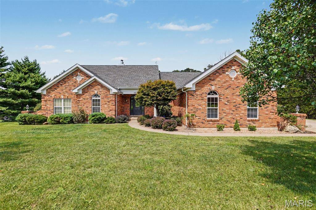 111 Cooperwyck RD, Wentzville, MO 63385