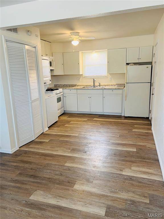 1007 W Corbin, Bethalto, IL 62010