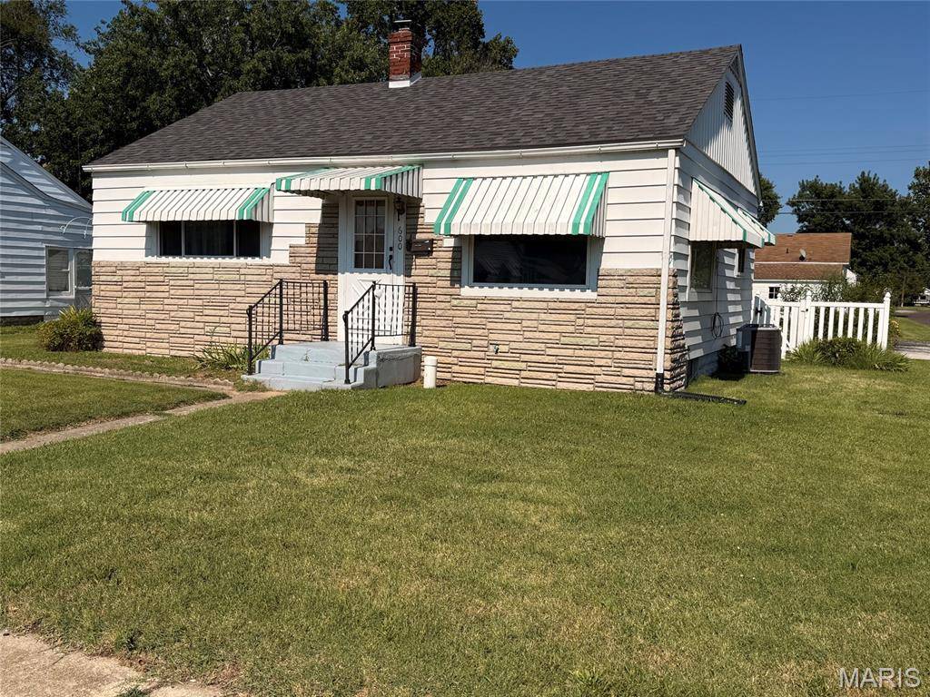 600 Washington AVE, East Alton, IL 62024