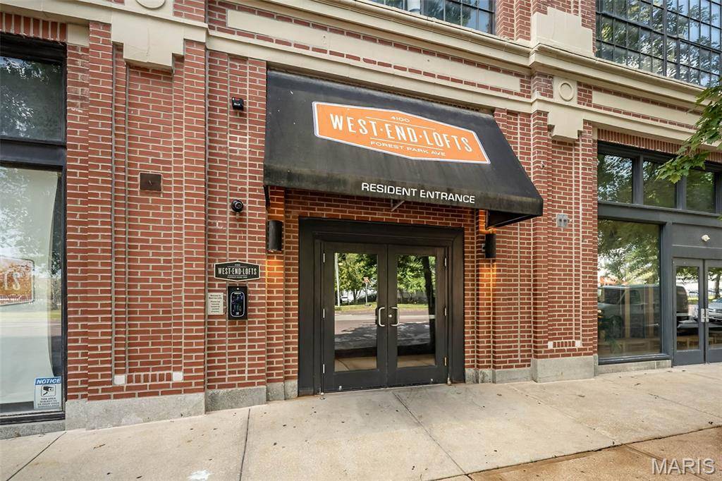 4100 Forest Park AVE #305, St Louis, MO 63108