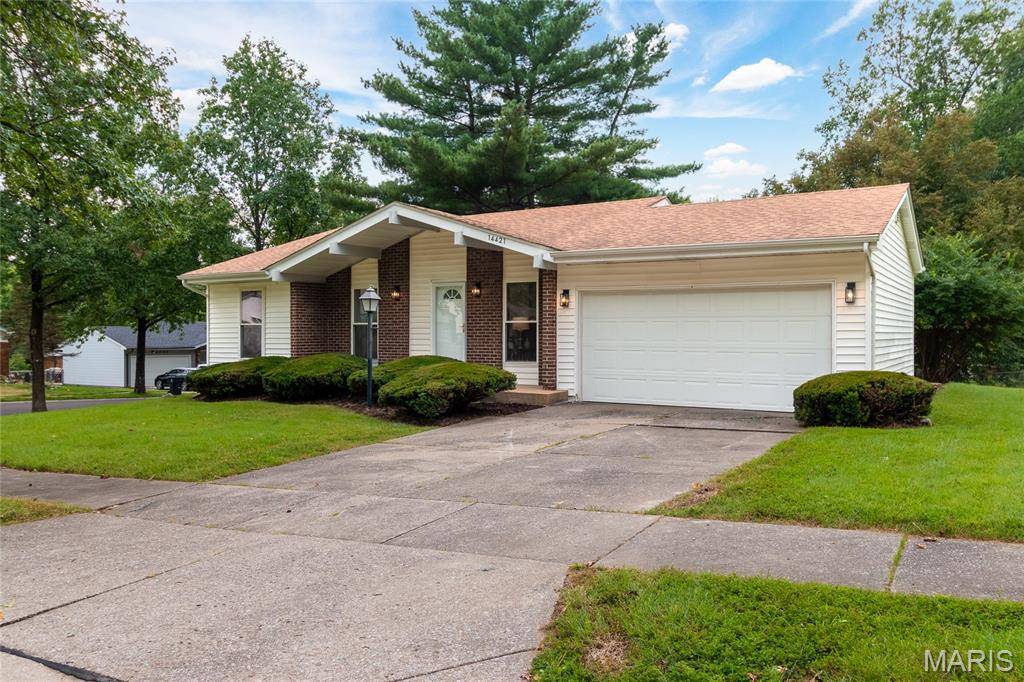 14421 Fox Dower CT, Unincorporated, MO 63034