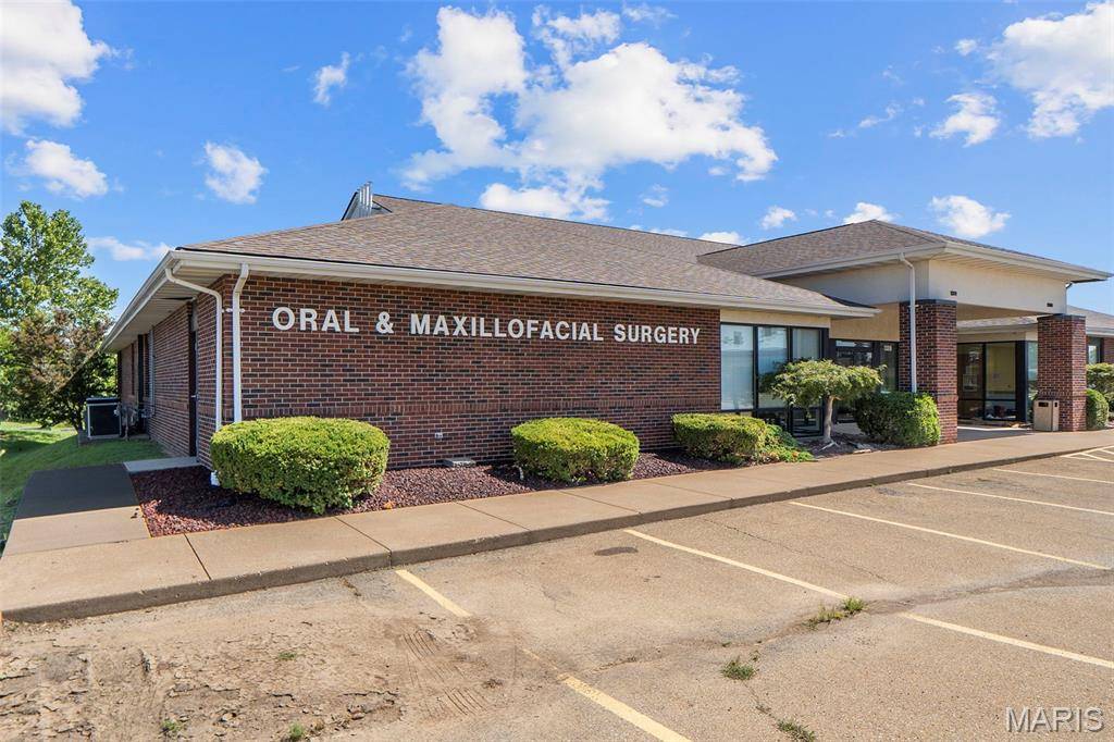 1311 Maple ST, Farmington, MO 63640