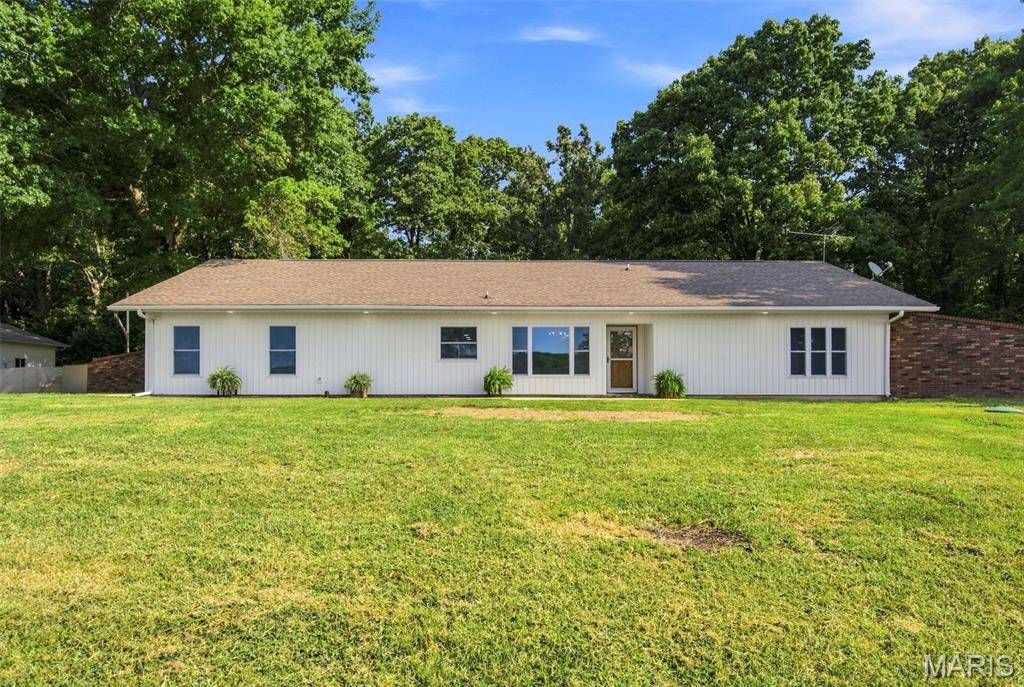 2856 M- Blanton LN, Mountain Grove, MO 65711