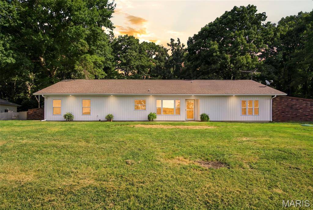 2856 M- Blanton LN, Mountain Grove, MO 65711