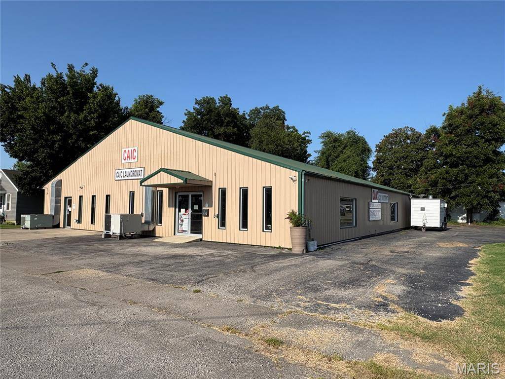 103 W U.S. Business Highway 60, Dexter, MO 63841