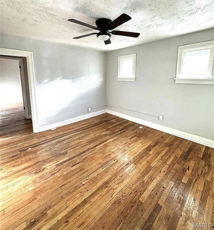 8356 College AVE, Jennings, MO 63136
