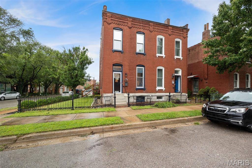2869 Missouri AVE, St Louis, MO 63118