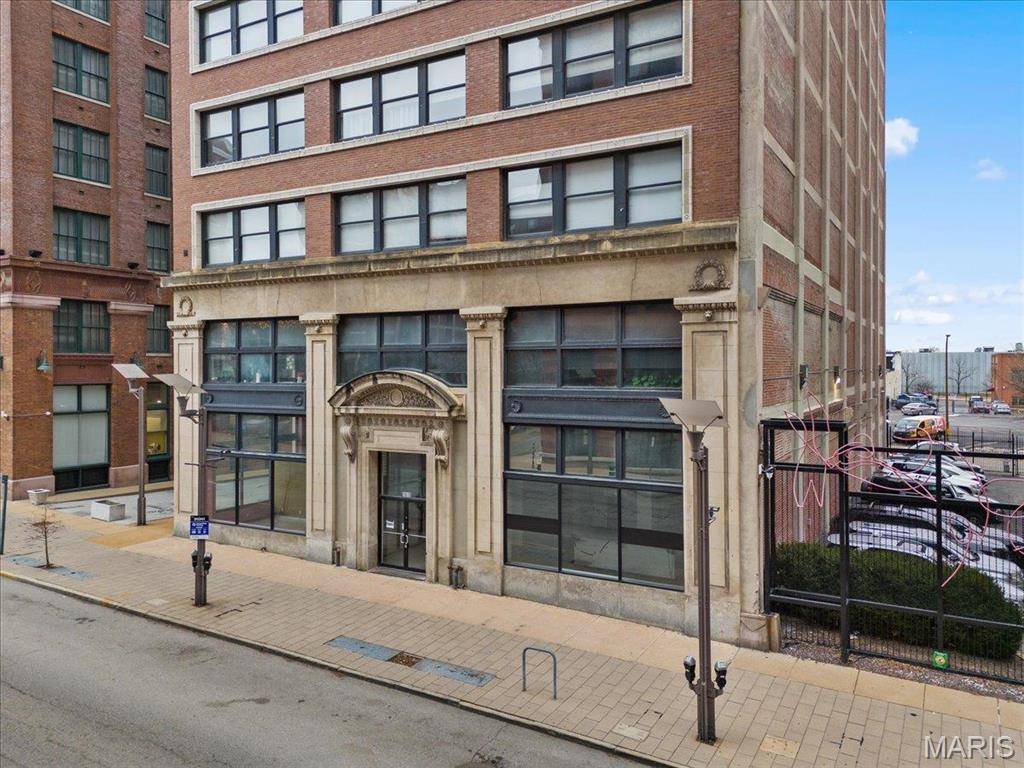 1619 Washington AVE #805, St Louis, MO 63103