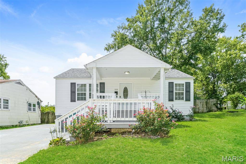 920 Maupin ST, St Clair, MO 63077
