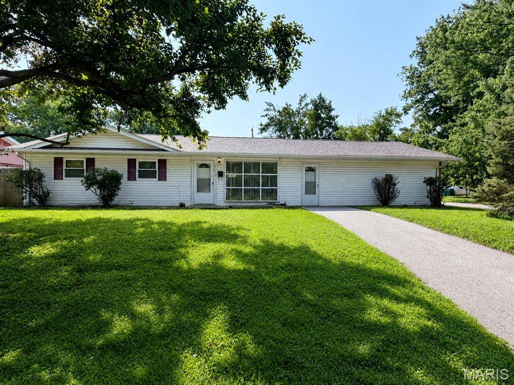 214 Donald ST, Cahokia, IL 62206