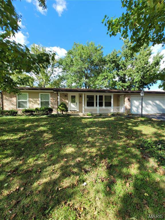 10315 Julius Northway, St Louis, MO 63127