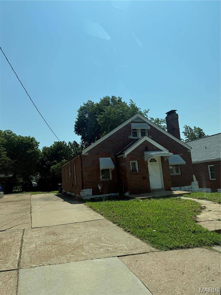1234 Meyer ST, University City, MO 63130