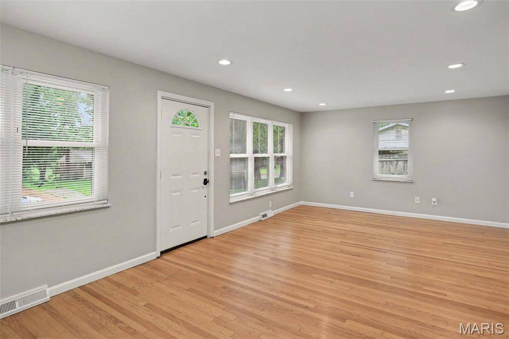 3 Nordell CT, Black Jack, MO 63033
