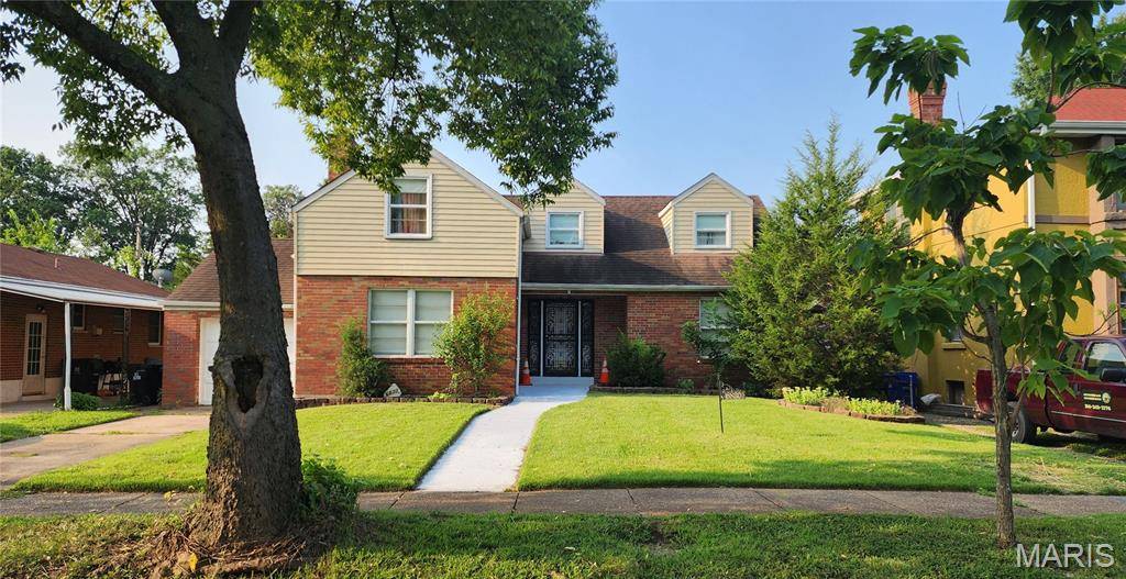 6830 Roberts AVE, University City, MO 63130