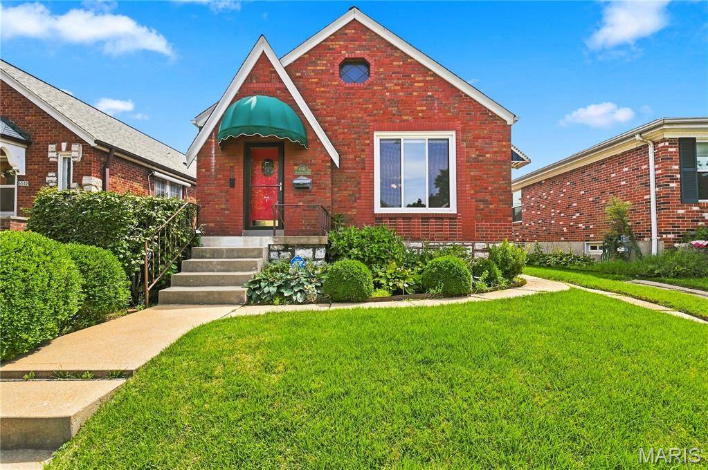 6546 Winnebago ST, St Louis, MO 63109