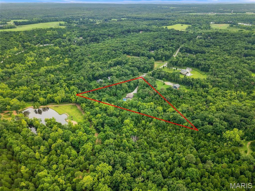 10341 Buck Run Dr, Cadet, MO 63630