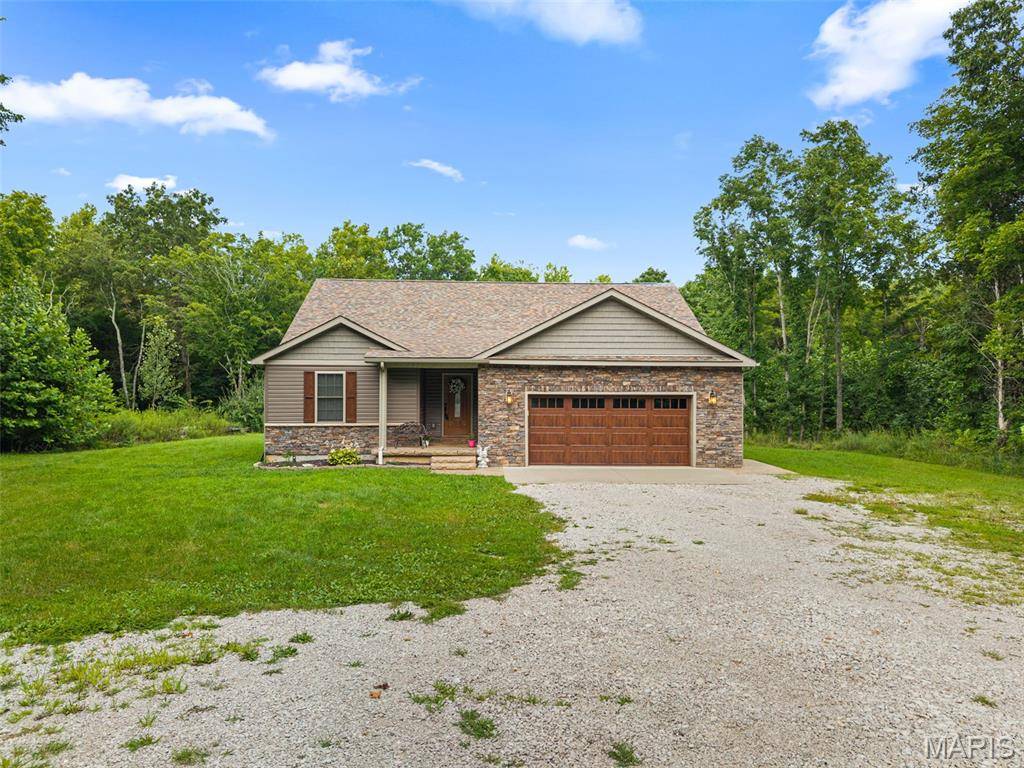 10341 Buck Run Dr, Cadet, MO 63630