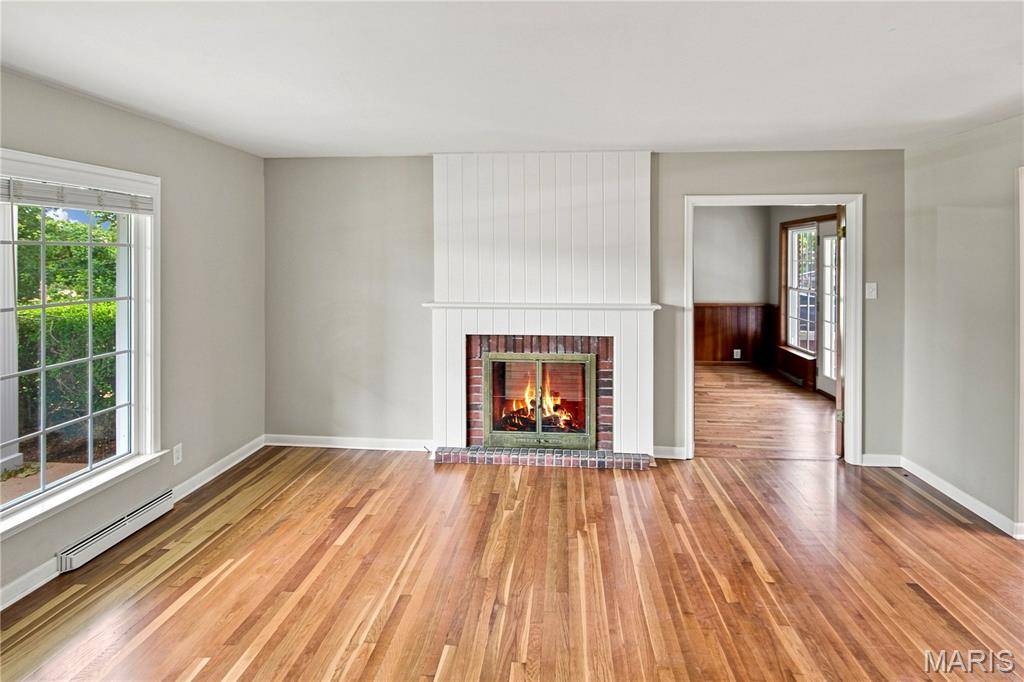 12305 Conway RD, Creve Coeur, MO 63141