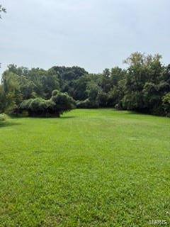 4984 Ambs RD, Mehlville, MO 63128