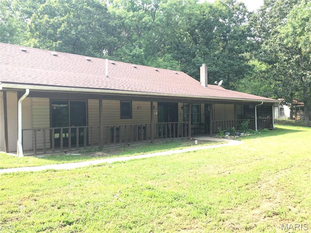 11560 S Highway 68, St James, MO 65559