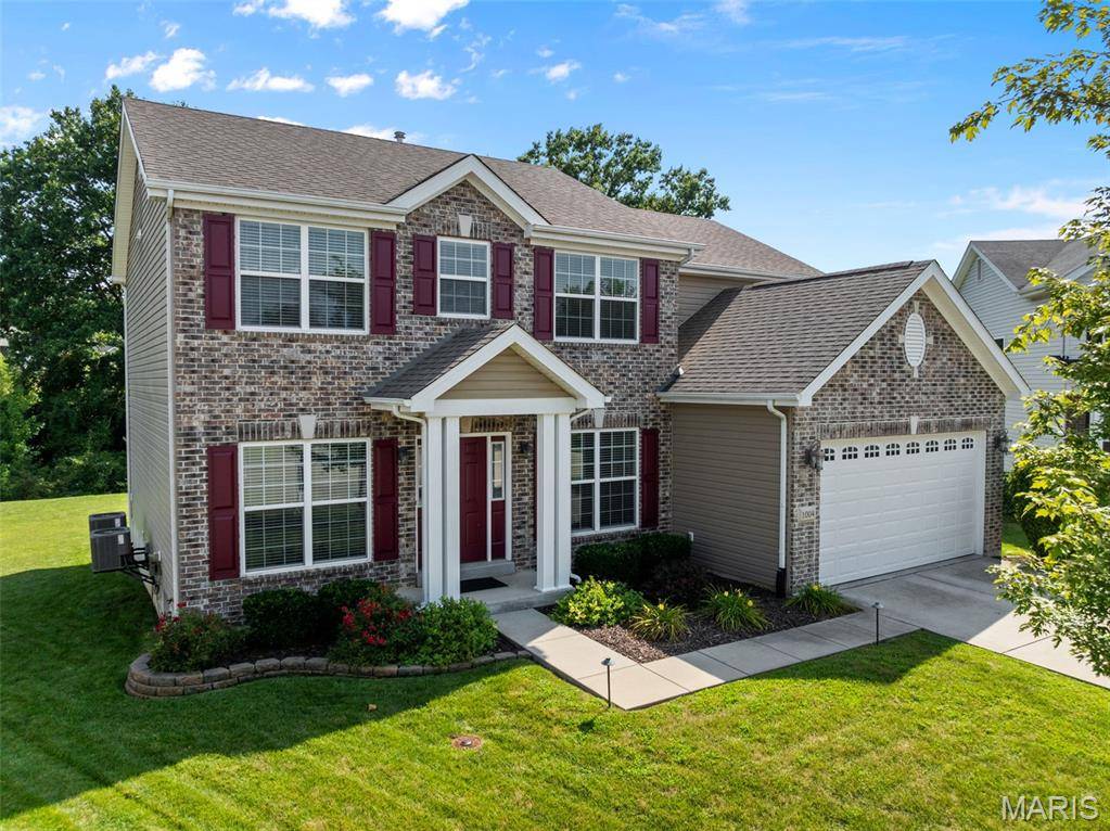 1004 Autumn Valley CT, Fenton, MO 63026