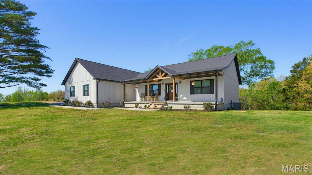 16987 County Road 470, Dexter, MO 63841