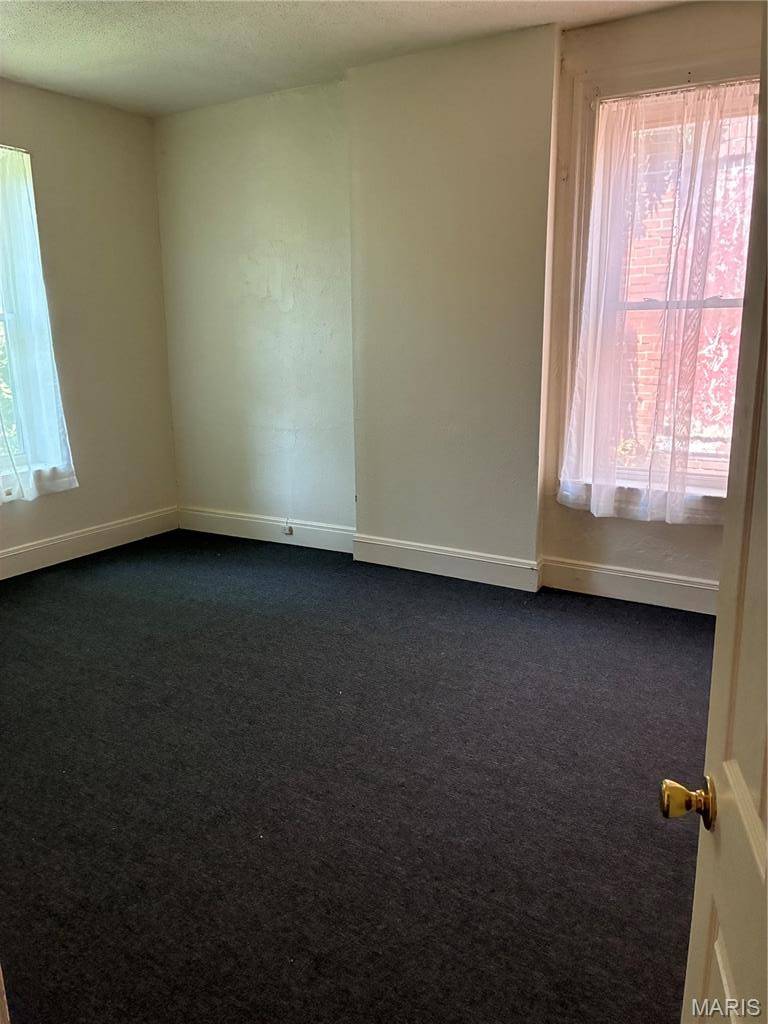 3505 N 11th ST, St Louis, MO 63107