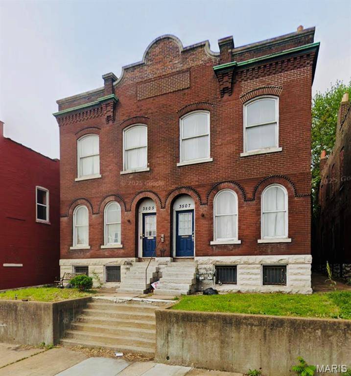 3505 N 11th ST, St Louis, MO 63107