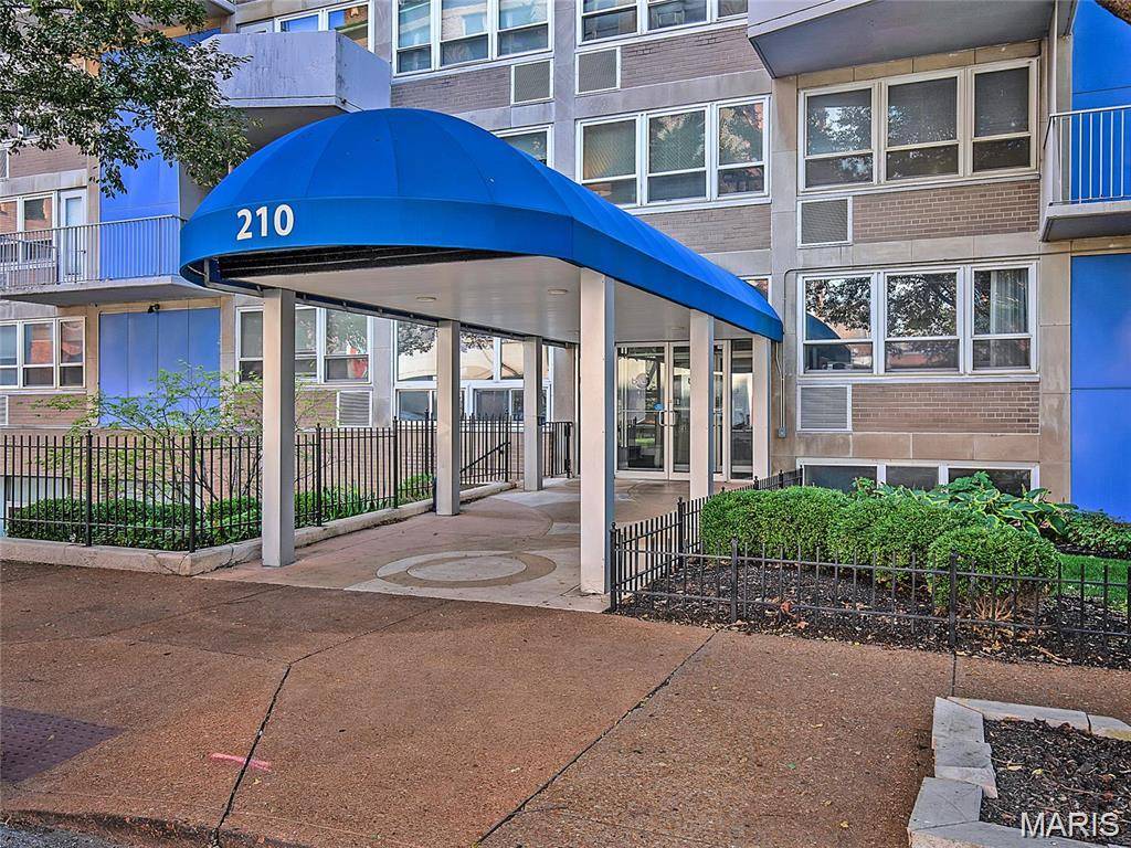 210 N 17th ST #904, St Louis, MO 63103