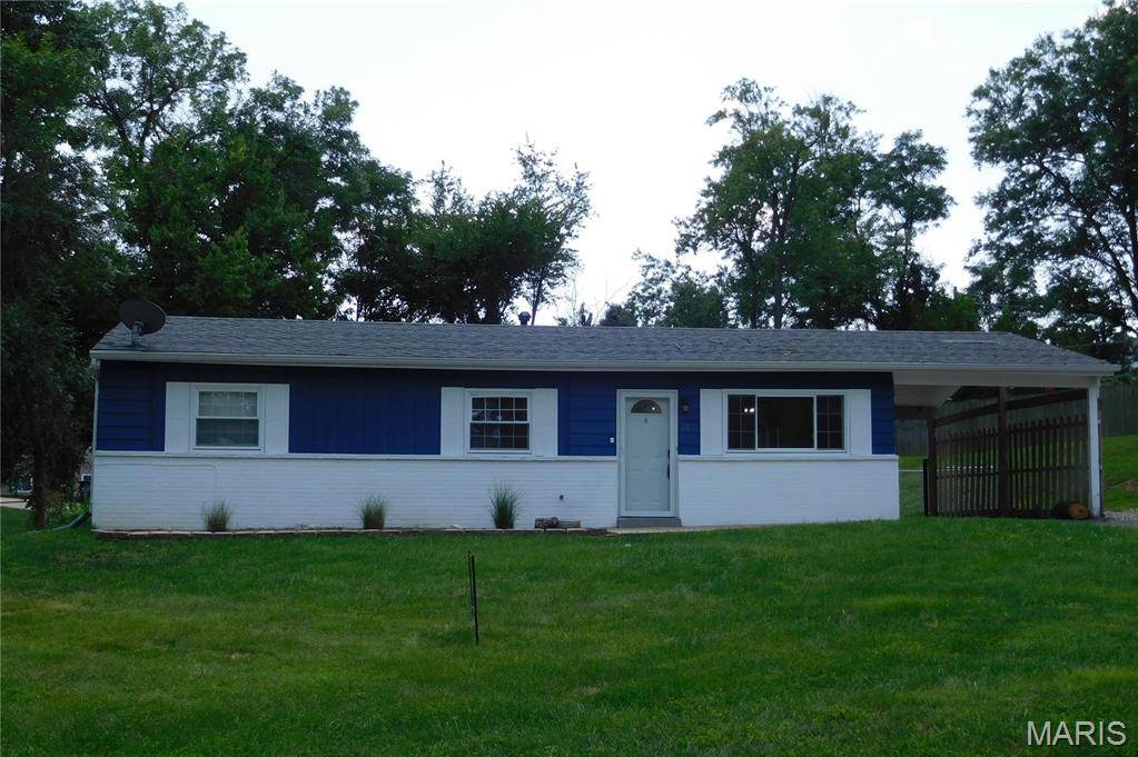 283 Ramsey LN, Ballwin, MO 63021