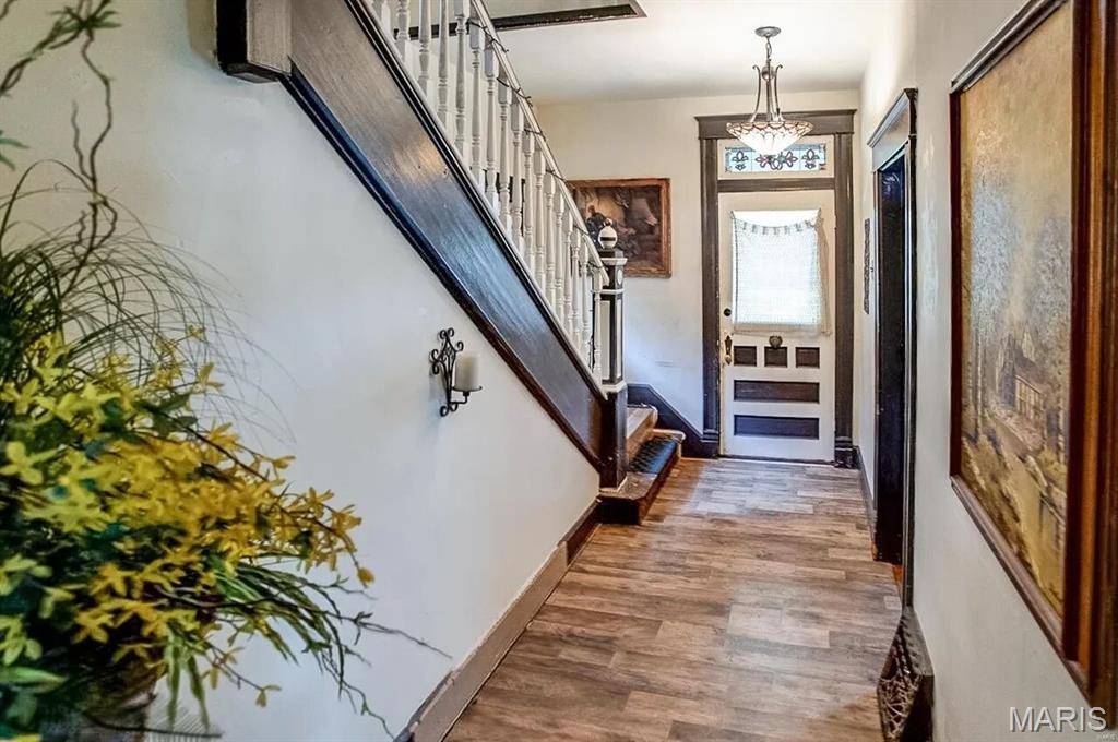 720 E D ST, Belleville, IL 62220