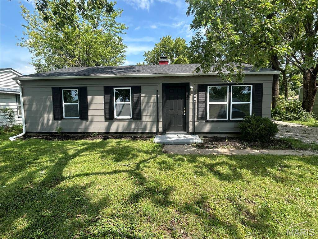 607 Saint Monica DR, Cahokia, IL 62206