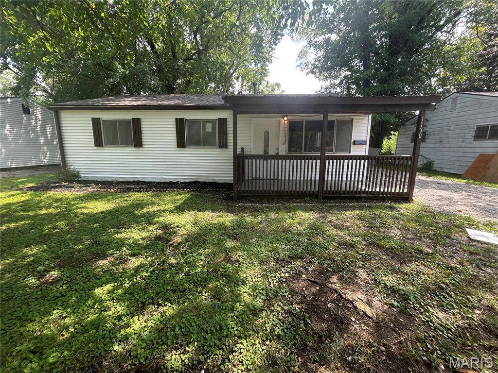 1130 Saint Margaret DR, Cahokia, IL 62206