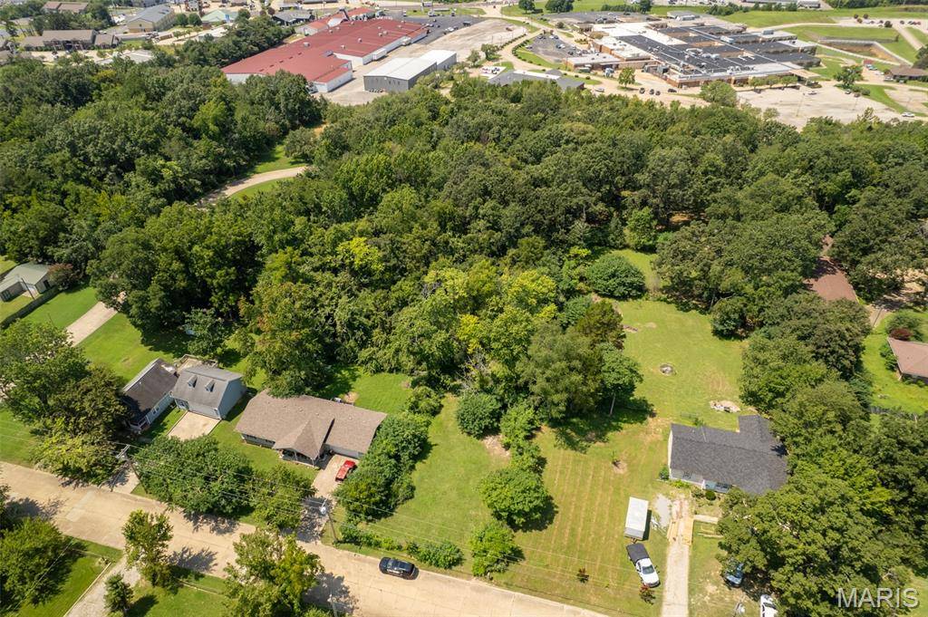 2429 Channon DR, Poplar Bluff, MO 63901