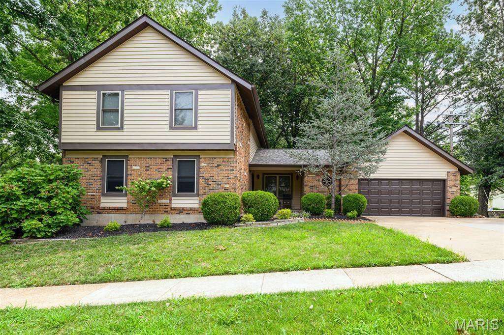7156 Becker RD, St Louis, MO 63129