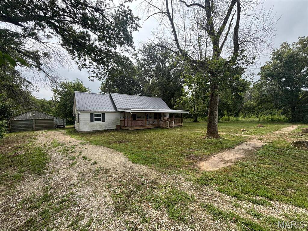 315 N Center ST, Hunnewell, MO 63443