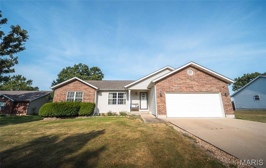 20941 Lacombe RD, Waynesville, MO 65583