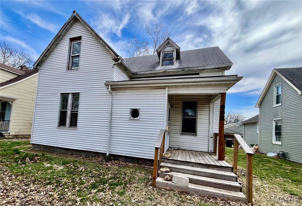 802 E D ST, Belleville, IL 62220
