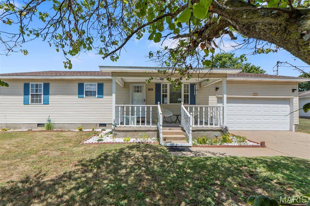 100 Harris DR, Sikeston, MO 63801
