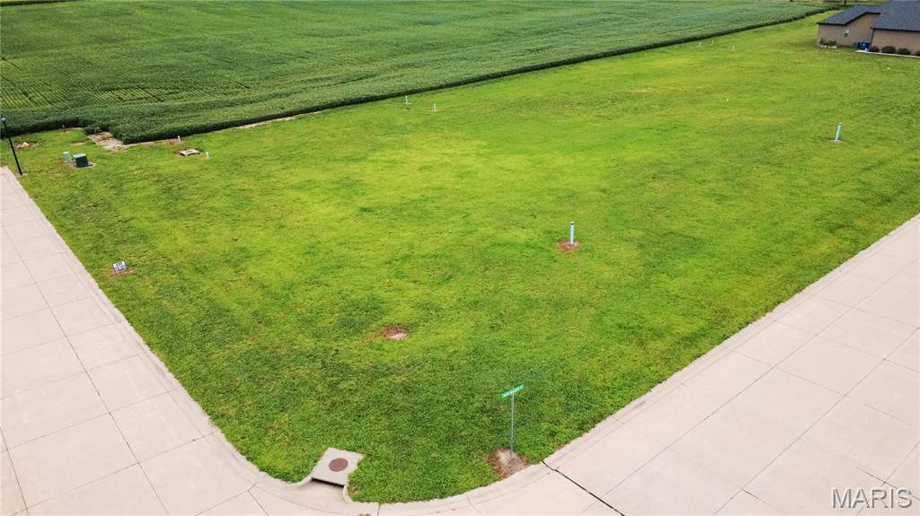 801 N Roosevelt ST, New Baden, IL 62265