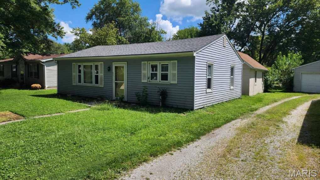931 Saint Clair ST, O'fallon, IL 62269