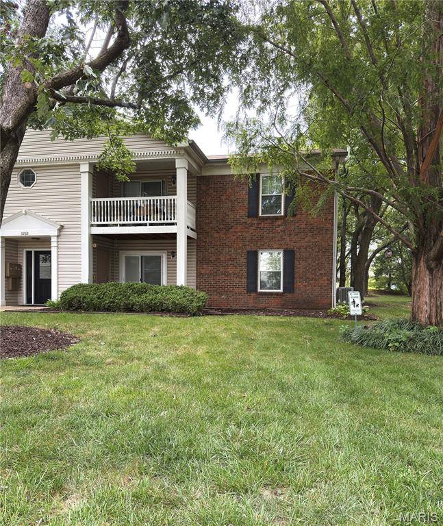 5265 Cricket Glen CT #A, St Louis, MO 63129
