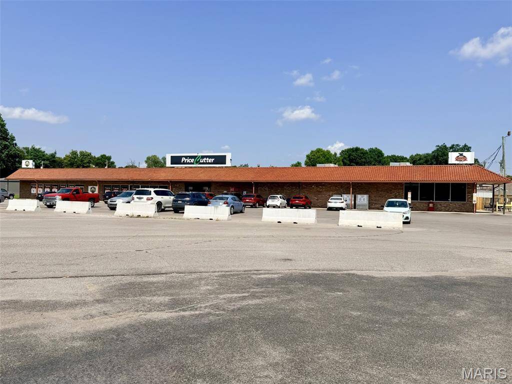 1-33 Villa Shopping, New Madrid, MO 63869