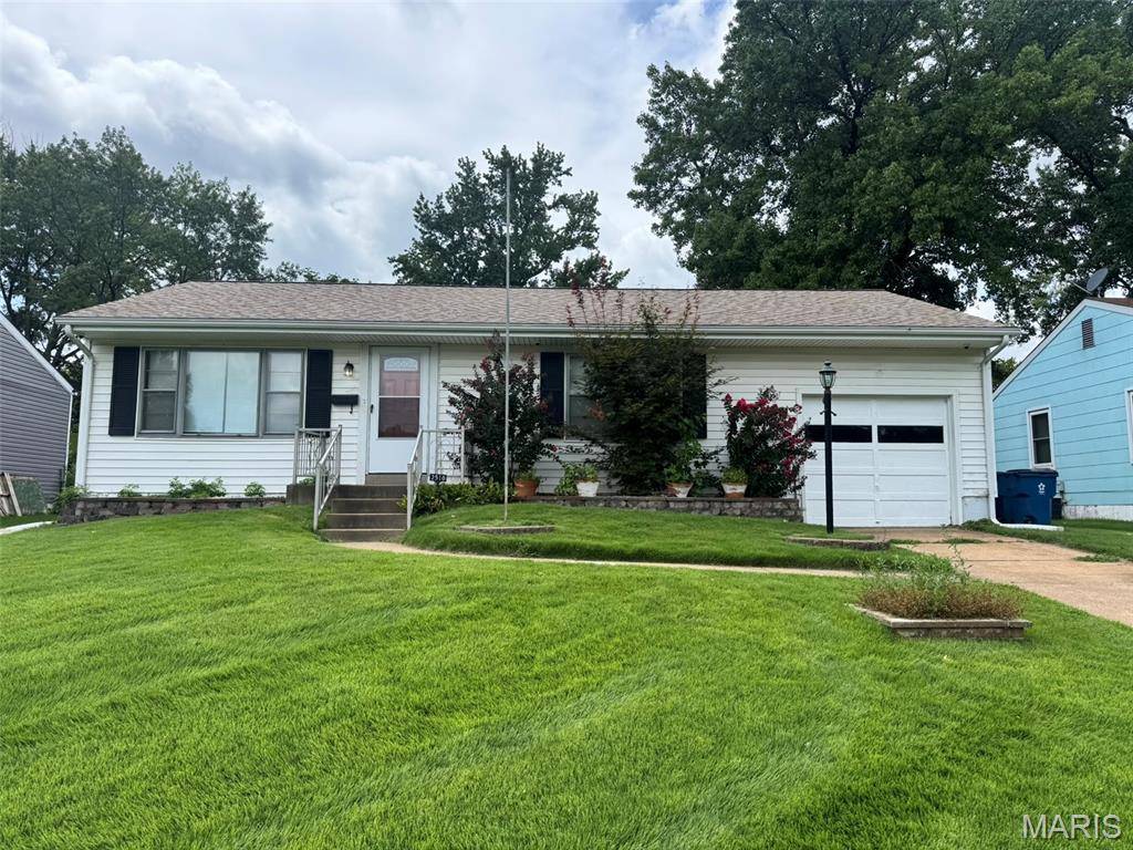 2516 Center AVE, Jennings, MO 63136