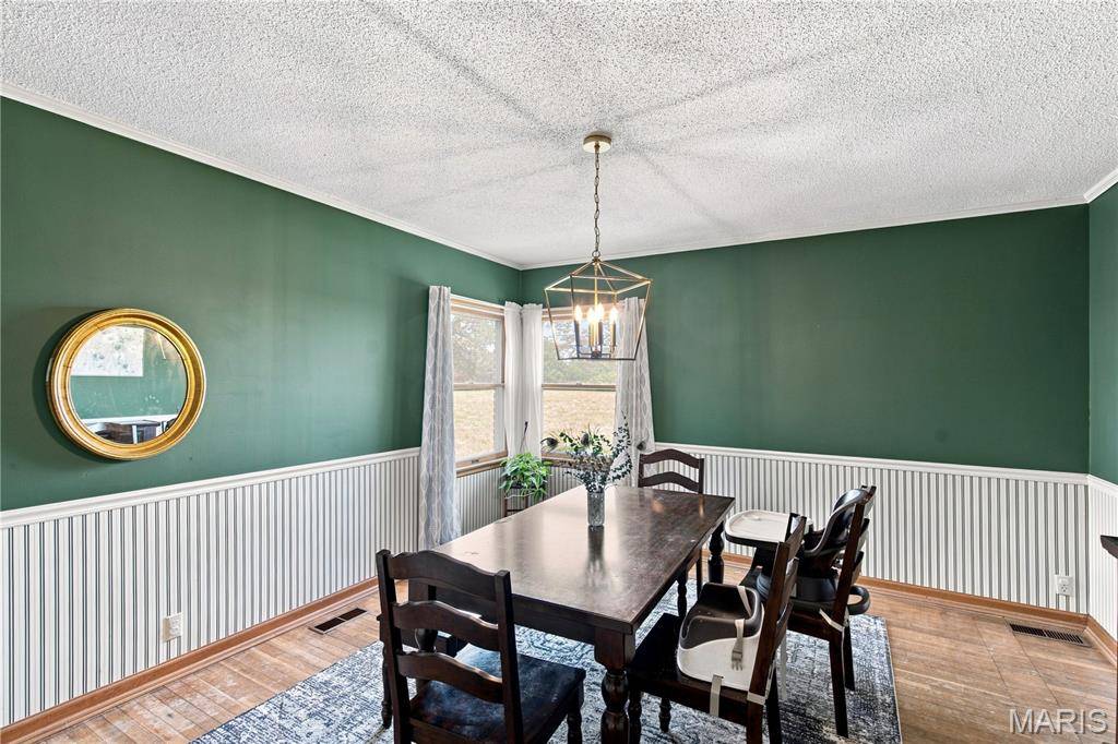 1471 W Highway 62, Charleston, MO 63834