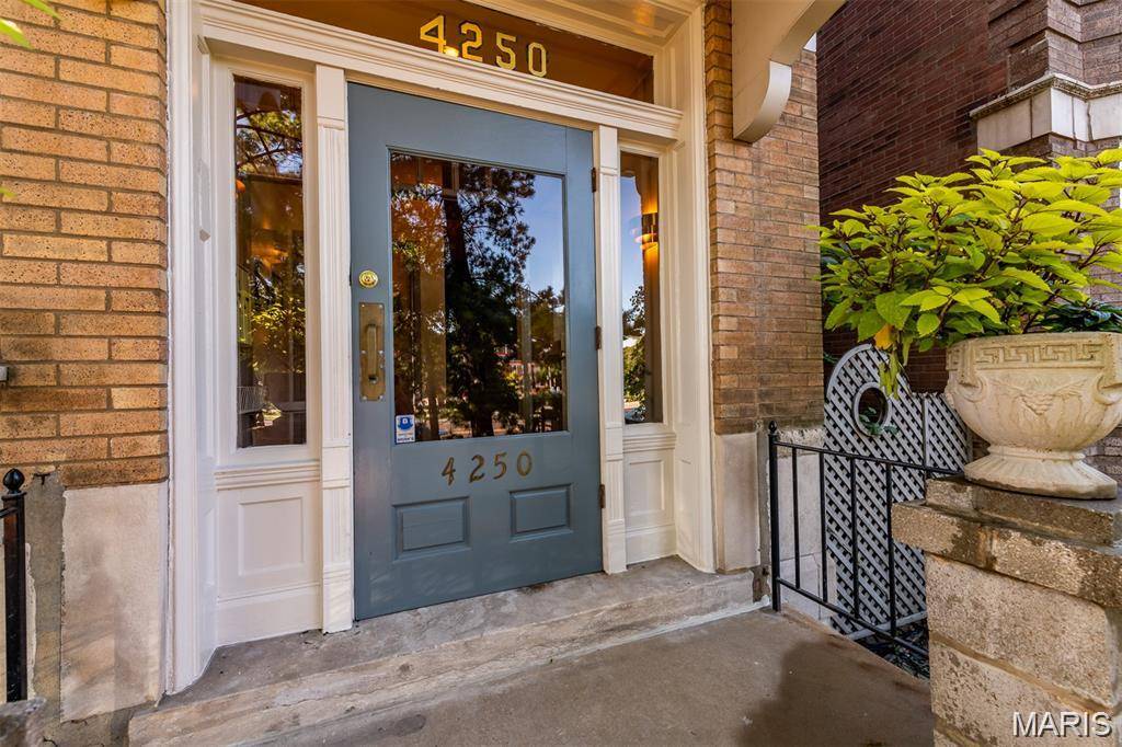 4250 Lindell BLVD #101, St Louis, MO 63108